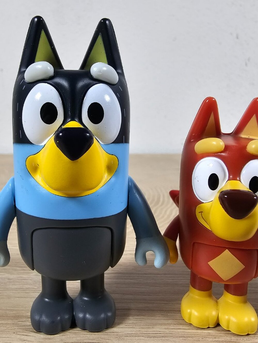 Moose Toys Bluey Figures Lot of 5 Bandit Heeler Dad Rusty Honey Coco Chloe - Picture 4 of 10